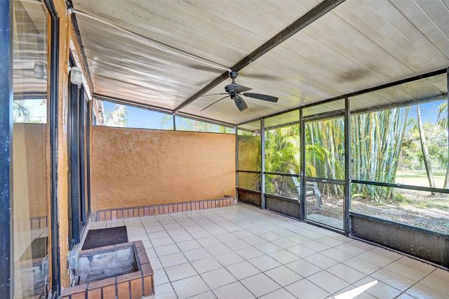 929 NW 45th St 929, Deerfield Beach, FL 33064