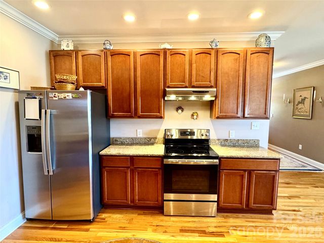 25 Copper Court, Hendersonville, NC 28792