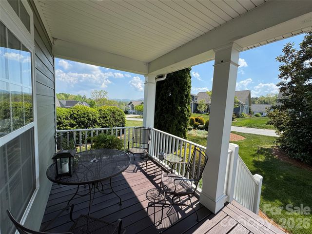 25 Copper Court, Hendersonville, NC 28792