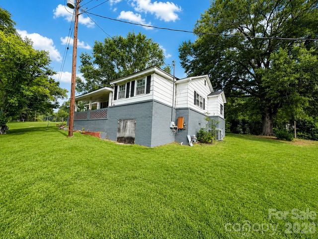 1499 Old Landsford Road, Lancaster, SC 29720