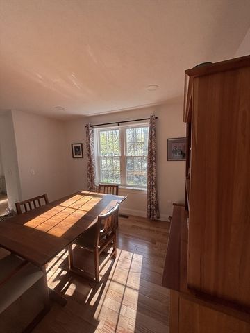 139 Turkey Hill Rd, Rutland, MA 01543