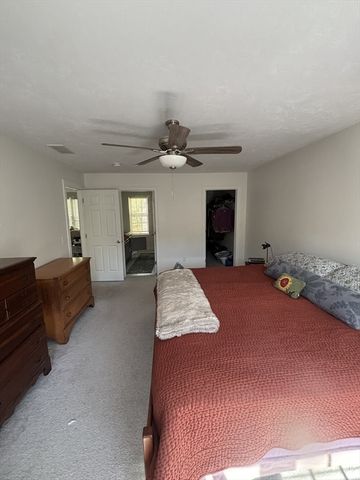 139 Turkey Hill Rd, Rutland, MA 01543