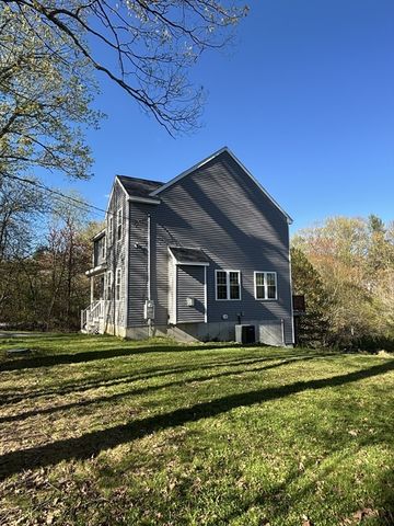 139 Turkey Hill Rd, Rutland, MA 01543