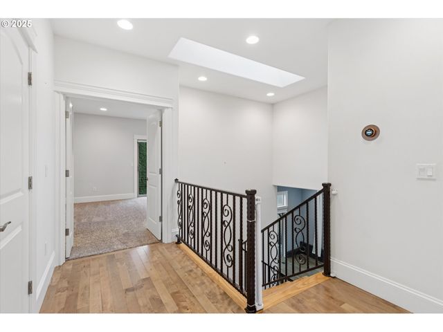 7484 Sw 194TH Ter, Beaverton, OR 97007