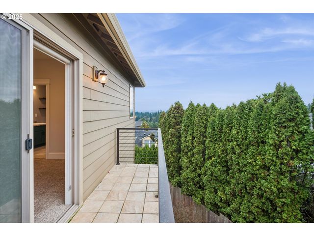 7484 Sw 194TH Ter, Beaverton, OR 97007