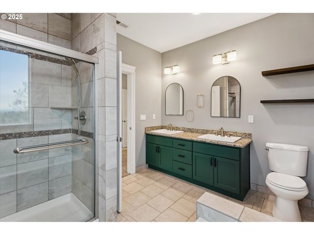 7484 Sw 194TH Ter, Beaverton, OR 97007