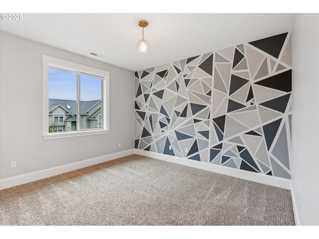 7484 Sw 194TH Ter, Beaverton, OR 97007