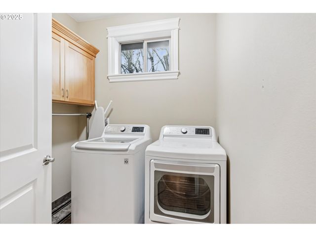 7484 Sw 194TH Ter, Beaverton, OR 97007