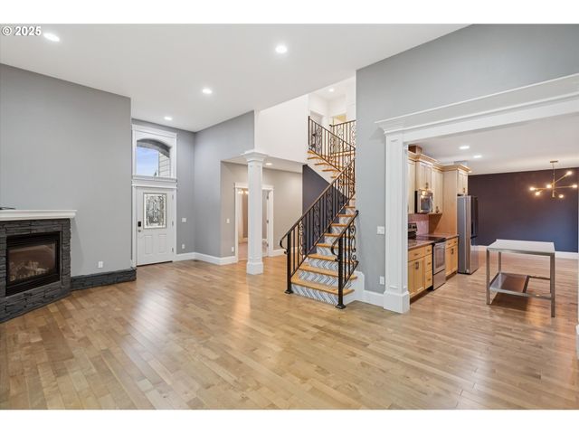 7484 Sw 194TH Ter, Beaverton, OR 97007