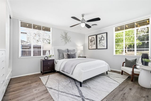 10208 Lake Gardens Drive, Dallas, TX 75218