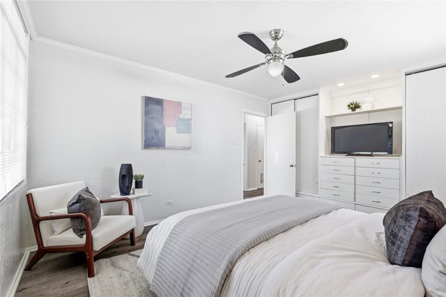 10208 Lake Gardens Drive, Dallas, TX 75218