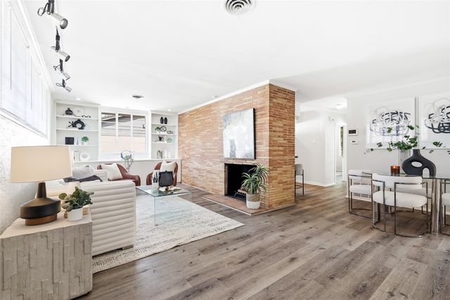 10208 Lake Gardens Drive, Dallas, TX 75218