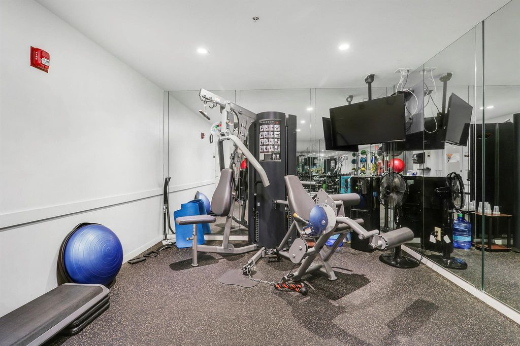 Image 28 of property listing at 3912 S Ocean Boulevard 1412, Highland Beach, FL 33487