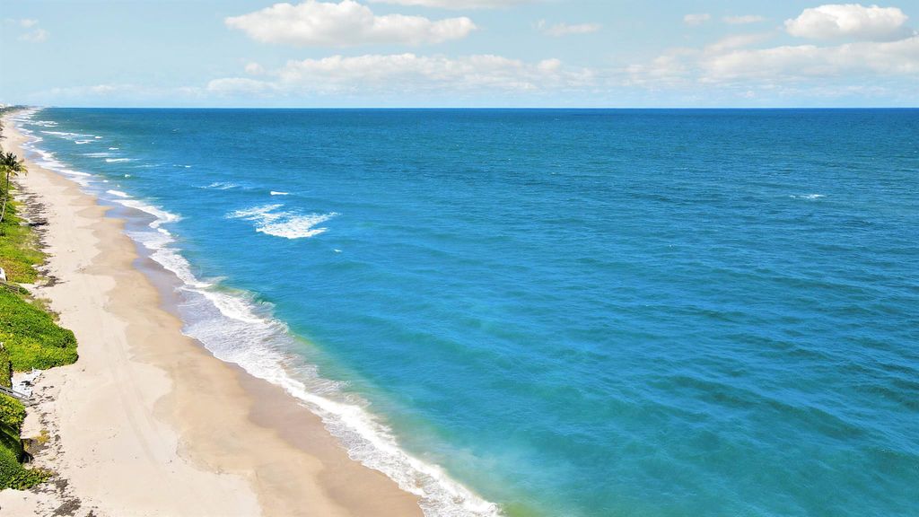 Image 30 of property listing at 3912 S Ocean Boulevard 1412, Highland Beach, FL 33487