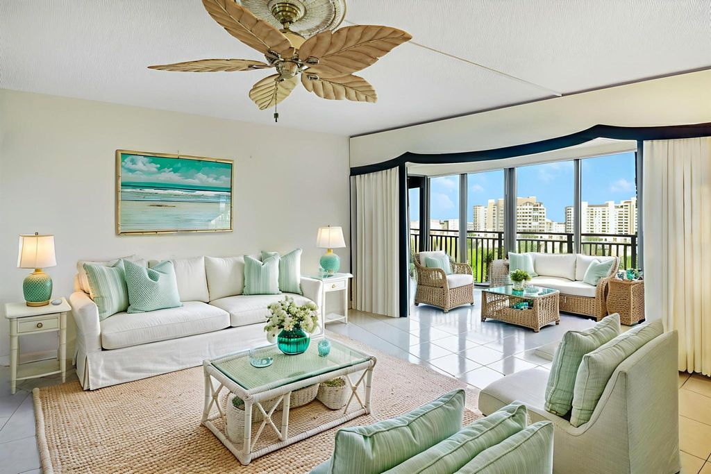 Image 9 of property listing at 3912 S Ocean Boulevard 1412, Highland Beach, FL 33487