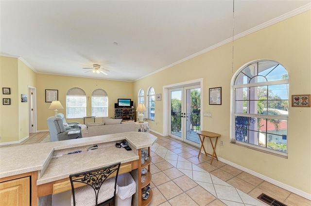 282 SANTA MARIA STREET, Venice, FL 34285