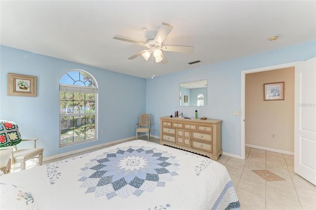 282 SANTA MARIA STREET, Venice, FL 34285