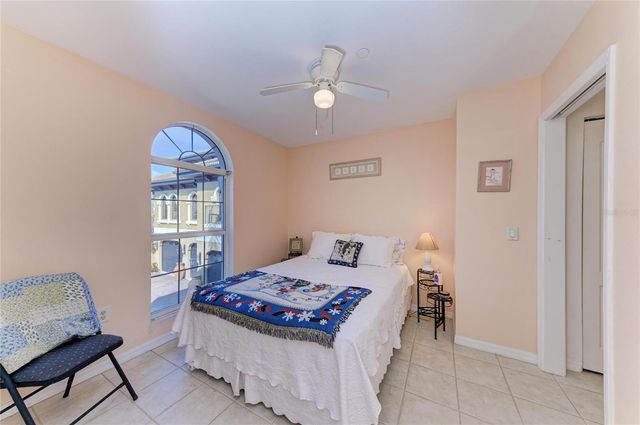 282 SANTA MARIA STREET, Venice, FL 34285