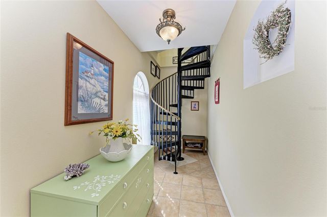 282 SANTA MARIA STREET, Venice, FL 34285