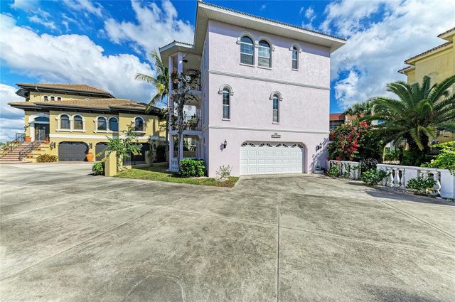 282 SANTA MARIA STREET, Venice, FL 34285