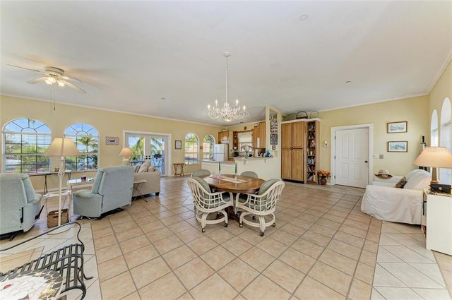 282 SANTA MARIA STREET, Venice, FL 34285