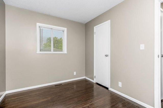 913 N Piute Avenue, Independence, MO 64056