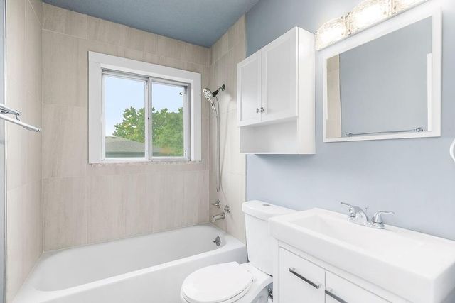 913 N Piute Avenue, Independence, MO 64056