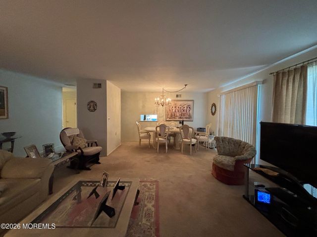 675A Buckingham Drive A, Manchester, NJ 08759