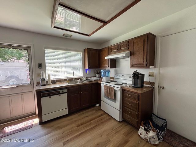 675A Buckingham Drive A, Manchester, NJ 08759