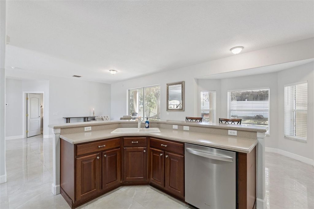 Image 18 of property listing at 15314 MONTAUK LANE, Clermont, FL 34714