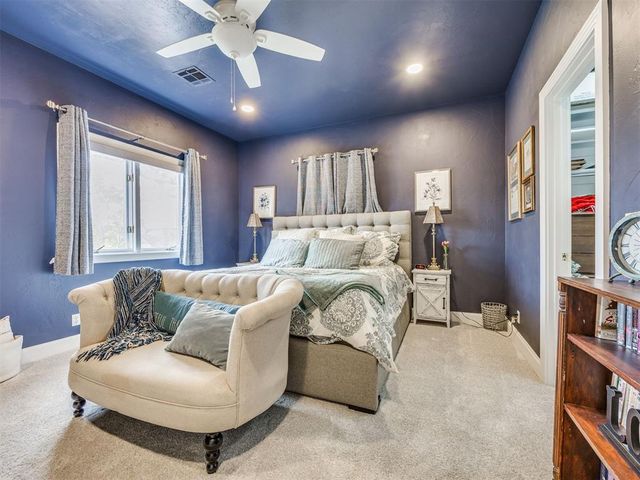 2004 Oak Valley Circle, Edmond, OK 73025