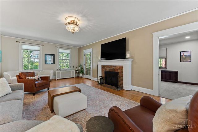 3940 Red Bud Avenue, Cincinnati, OH 45229