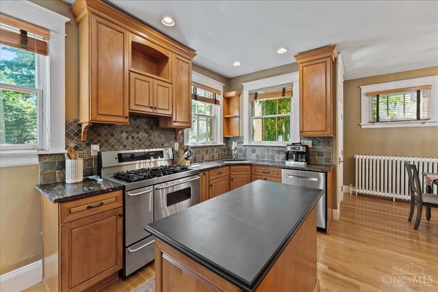 3940 Red Bud Avenue, Cincinnati, OH 45229