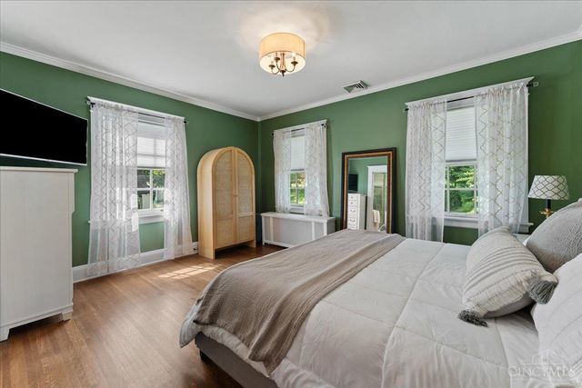 3940 Red Bud Avenue, Cincinnati, OH 45229