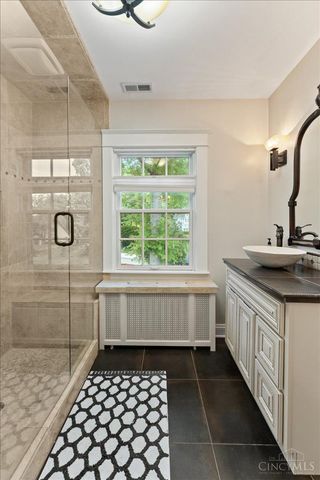 3940 Red Bud Avenue, Cincinnati, OH 45229