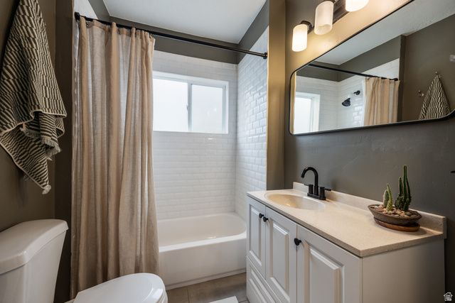 2571 S POLK AVE, Ogden, UT 84401