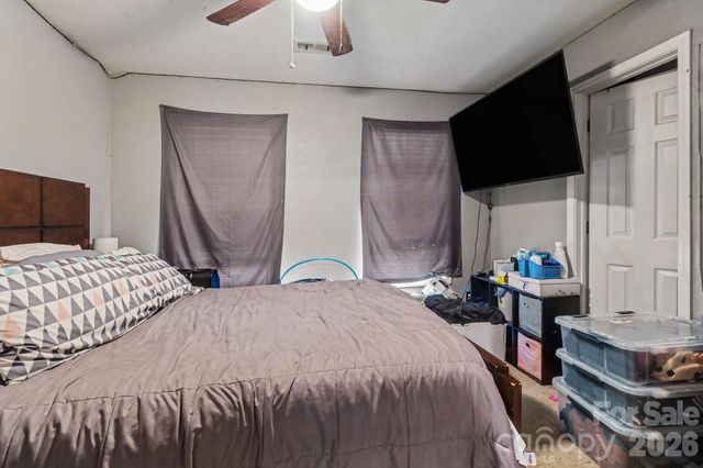 1409 Majestic Meadow Drive, Charlotte, NC 28216