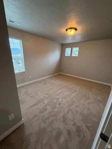 452 S SUNSET RIDGE DR, North Salt Lake, UT 84054