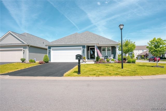 69 Grambo Drive, Lancaster, NY 14086