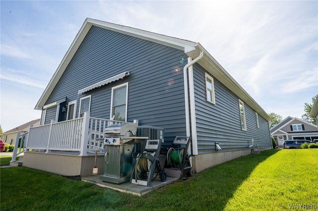 69 Grambo Drive, Lancaster, NY 14086