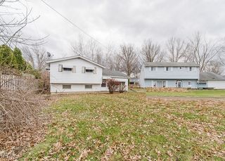 596 Terrace Plaza, Willowick, OH 44095