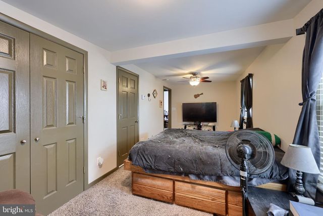 251 S CHARLOTTE ST, Manheim, PA 17545