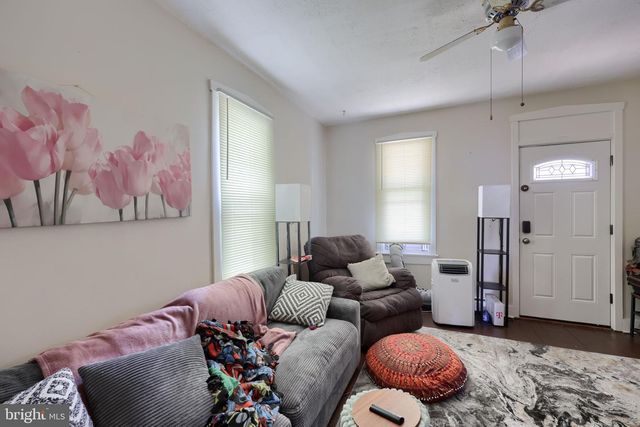 251 S CHARLOTTE ST, Manheim, PA 17545