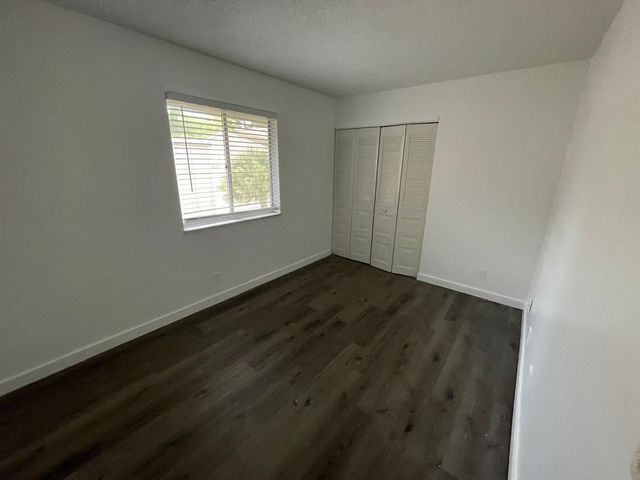 5702 NW 21ST Street 32-B, Lauderhill, FL 33313