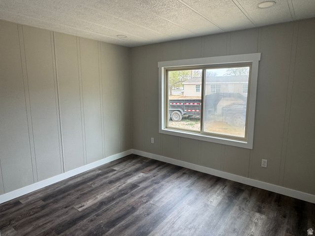 22 S 400 E, Myton, UT 84052