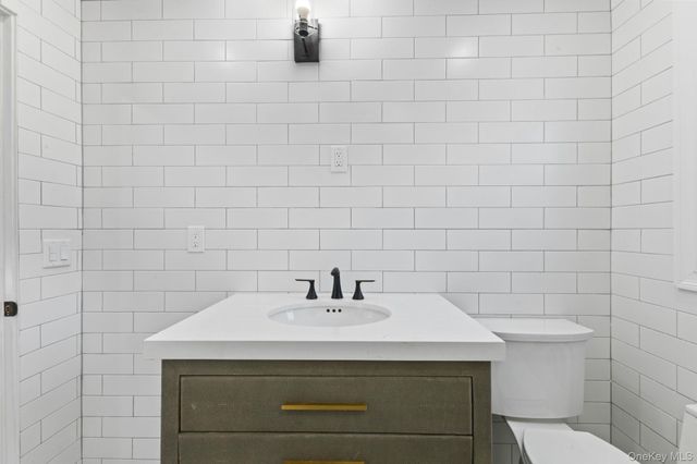 12 Brundage Street, Armonk, NY 10504