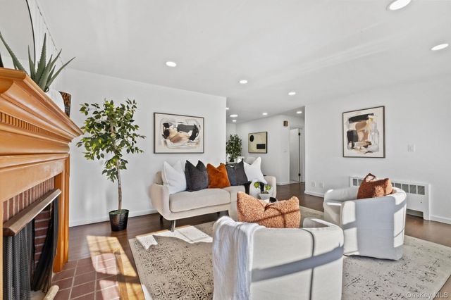 12 Brundage Street, Armonk, NY 10504