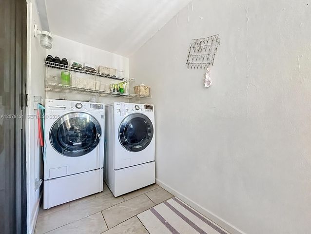 2441 NW 13th Street 67, Miami, FL 33125
