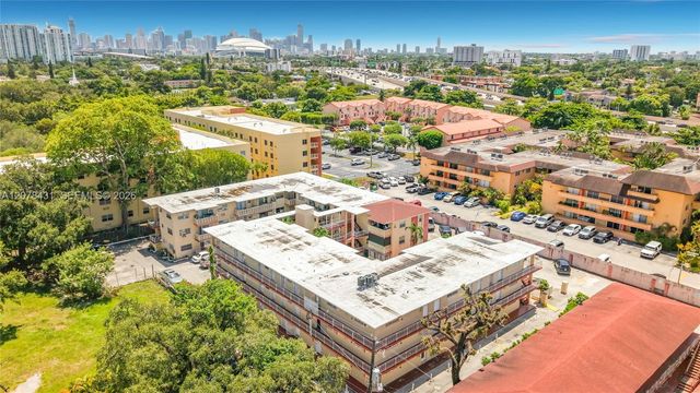 2441 NW 13th Street 67, Miami, FL 33125