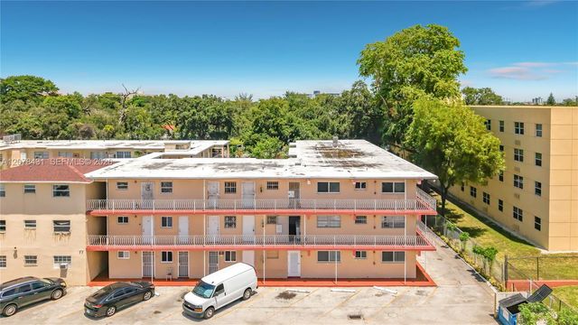 2441 NW 13th Street 67, Miami, FL 33125